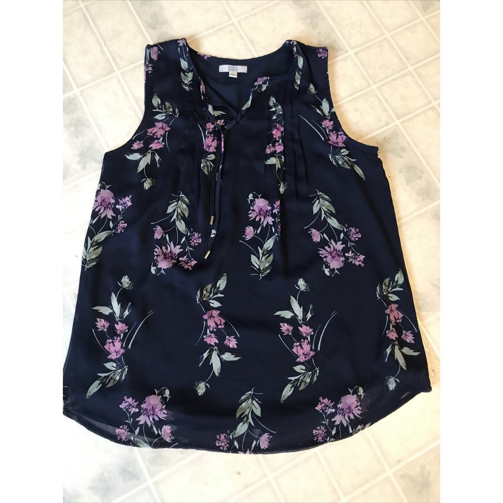 Croft & Barrow Blue Sleeveless Split neck Floral Blouse Sz Small Pleated Front